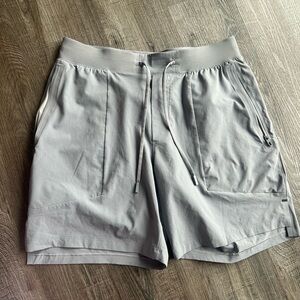 License to Train Linerless Short 7”